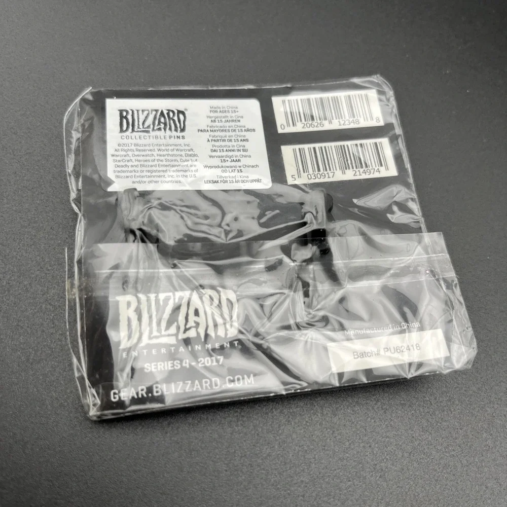 2017 Series 4 Blizzcon Merchy Shopping Cart Gold Tone Lapel‎ Hat Pin